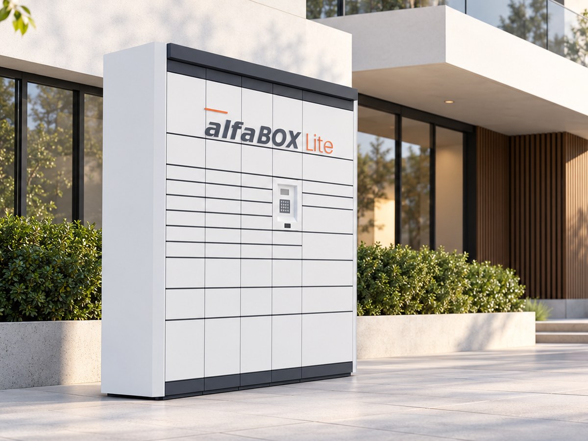 Die kompakte Paketstation alfaBOX Lite bietet eine energieeffiziente Lösung für die selbstständige Paketabholung.
