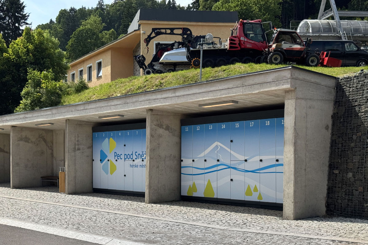 Selbstbedienungsboxen in gebirger Umgebung