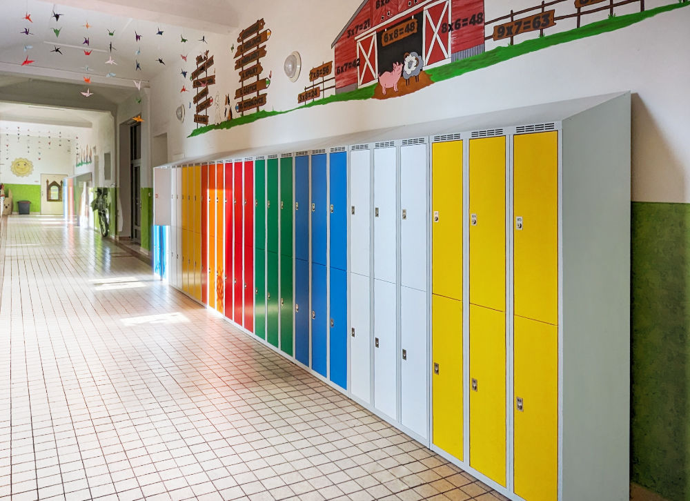 Metallspinde für Schulen